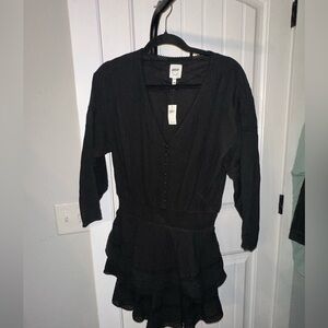 NWT Aerie Size‎ Medium Eyelet Ruffle Tiered Black V-Neck Dress